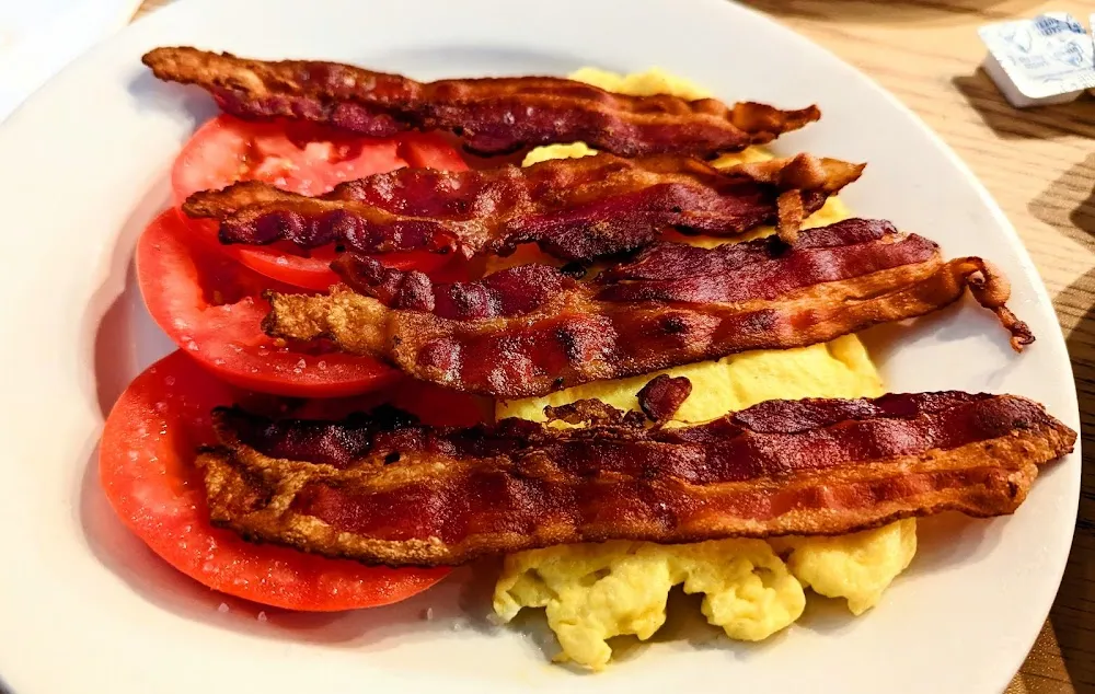 Scrambled Eggs with Bacon and Tomatoes